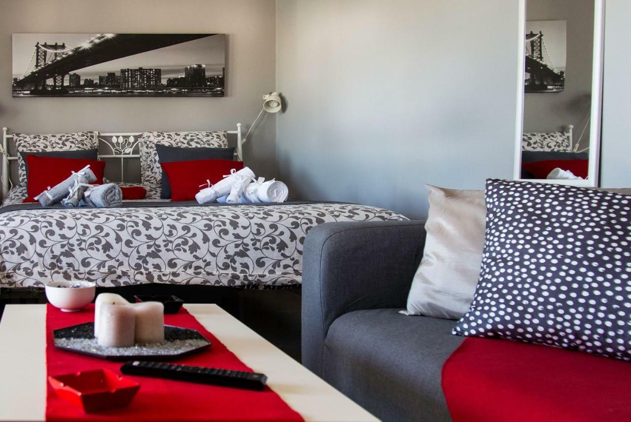 'Romeo & Juliet' Cozy Apartment With Breathtaking View Athens Luaran gambar